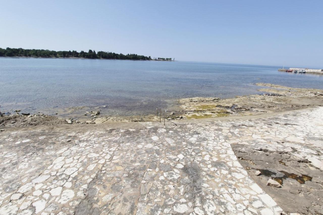 Istrian Villa With Unique Sea View Ловречиця Екстер'єр фото