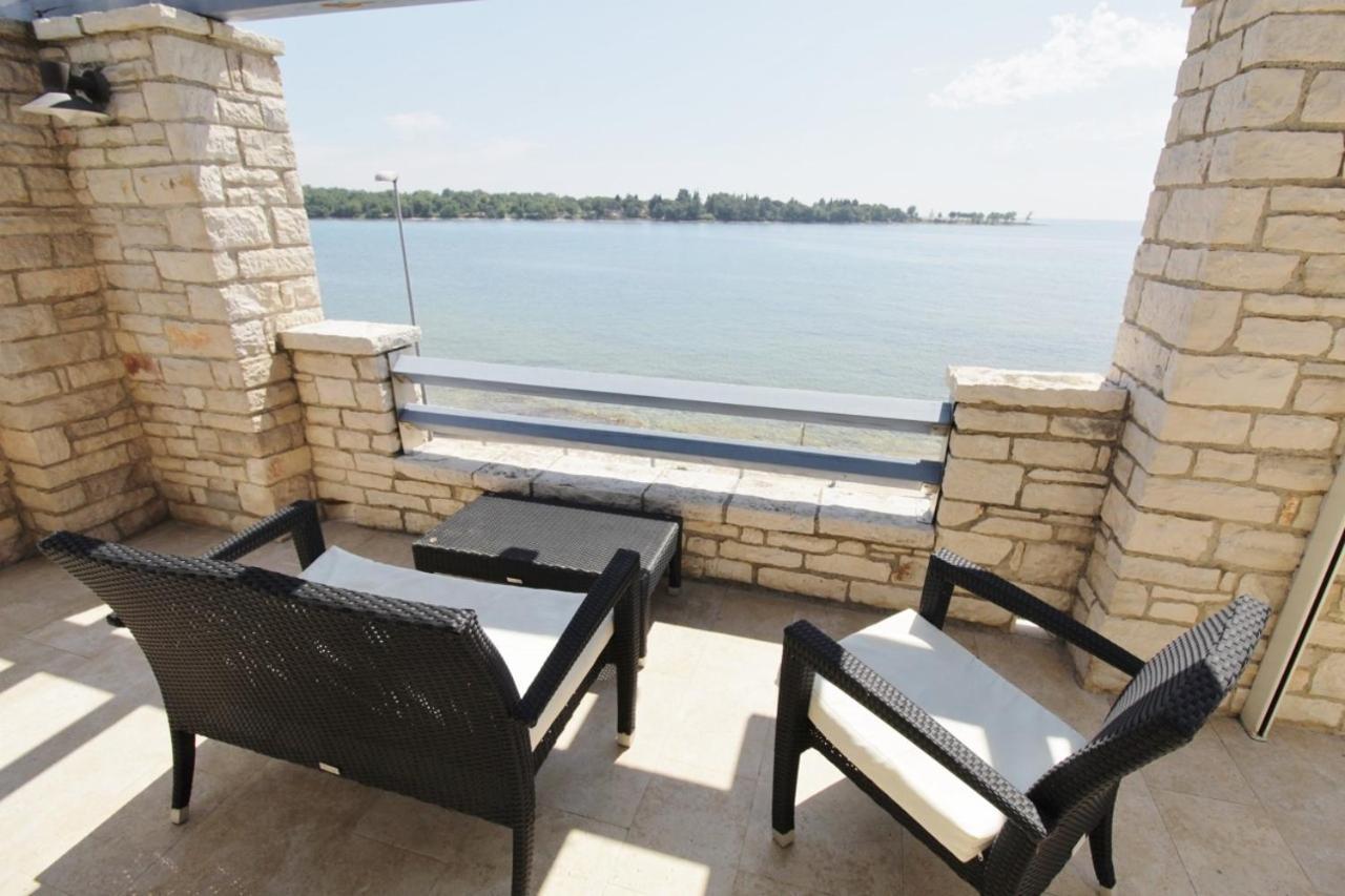 Istrian Villa With Unique Sea View Ловречиця Екстер'єр фото